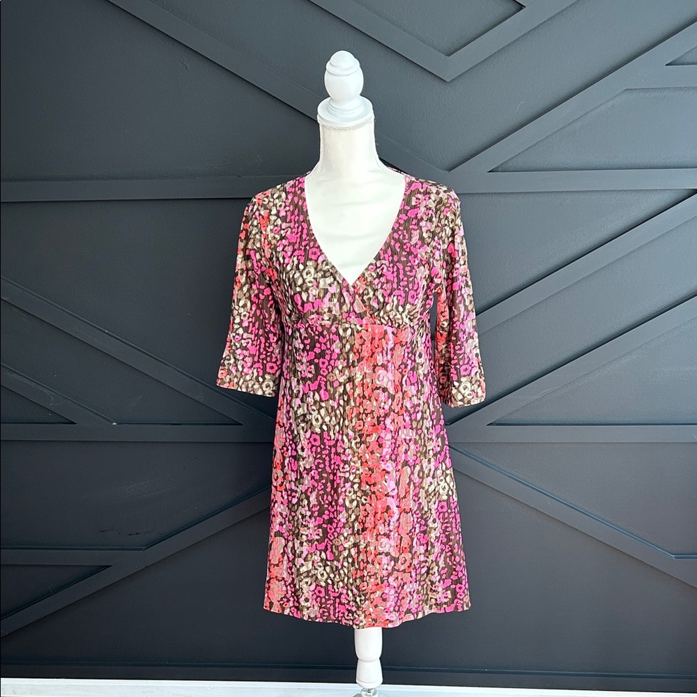 Spunkwear, Size Medium, Crossover V-Neck Front Dress